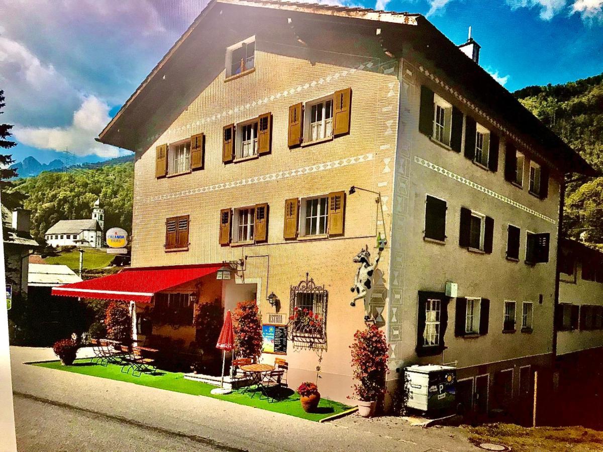 Ustria Crusch Alva Bed & Breakfast Tavanasa Exterior foto
