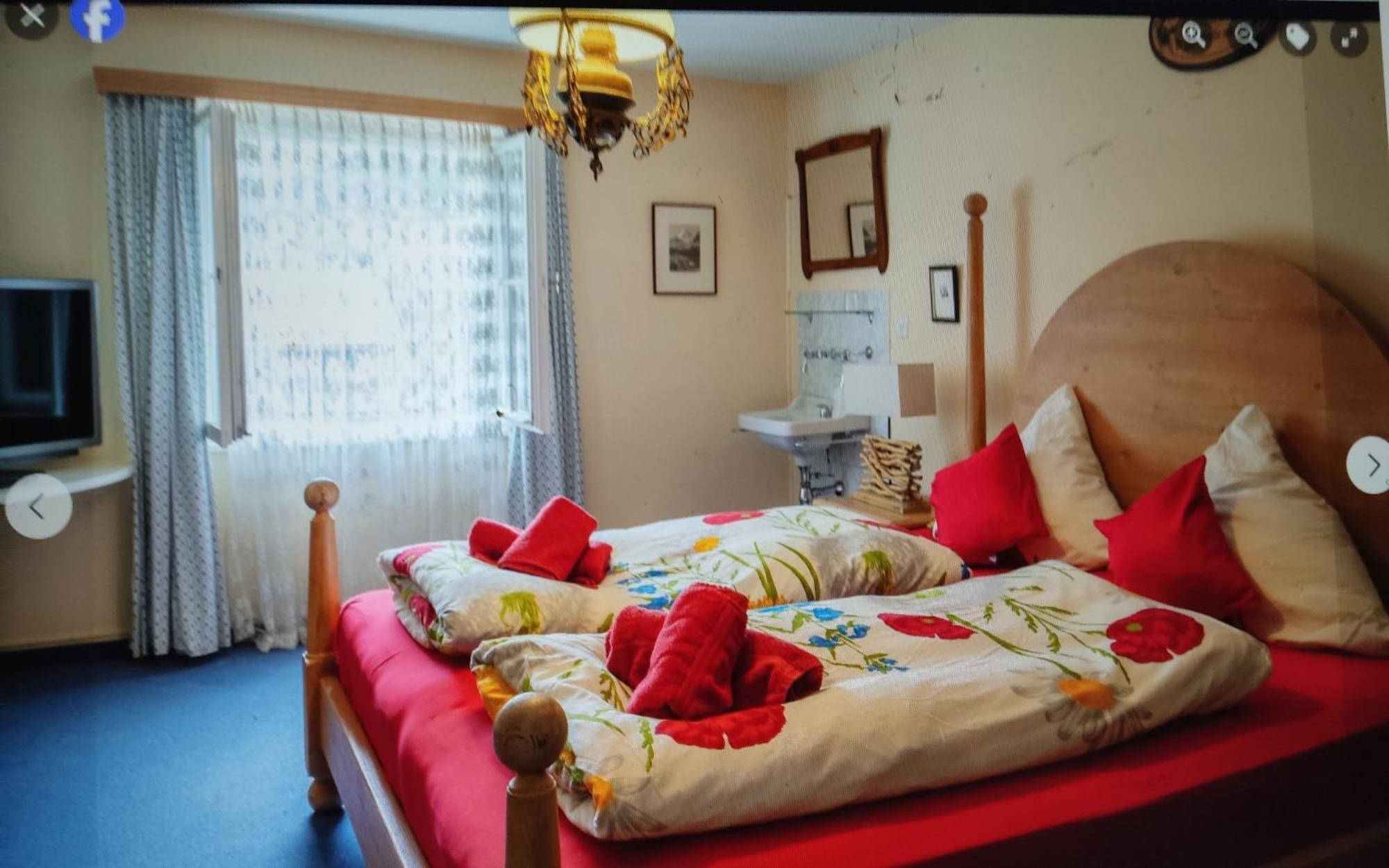 Ustria Crusch Alva Bed & Breakfast Tavanasa Exterior foto