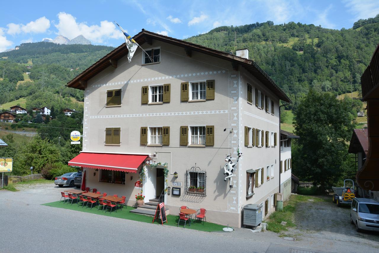 Ustria Crusch Alva Bed & Breakfast Tavanasa Exterior foto